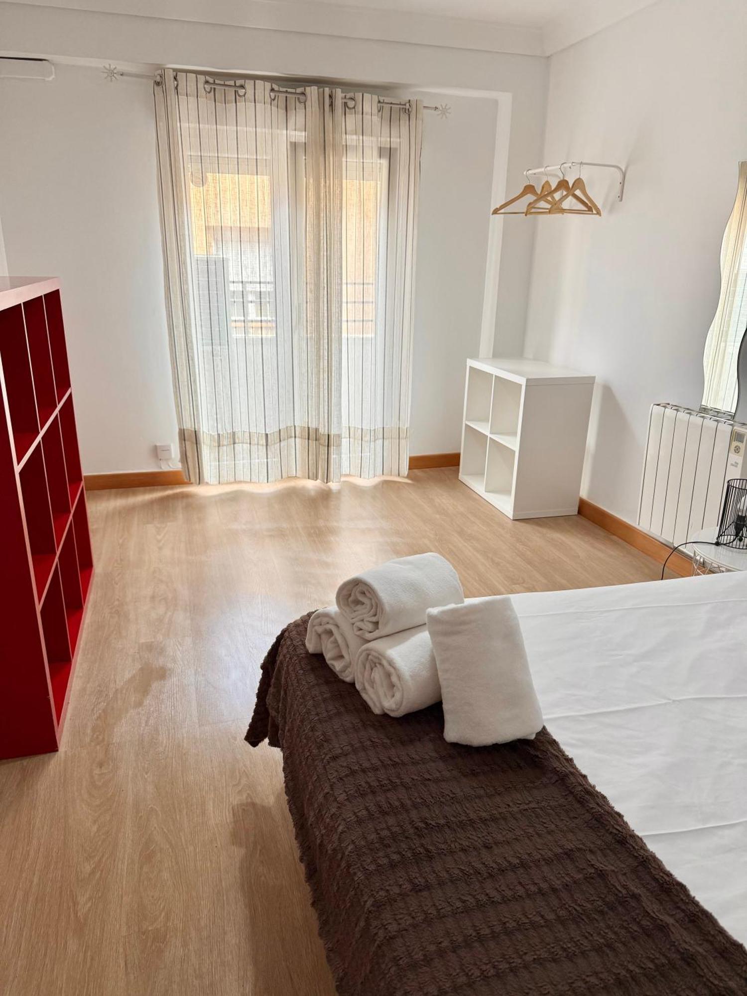 Apartamento Ana Isabel 萨拉戈萨 外观 照片
