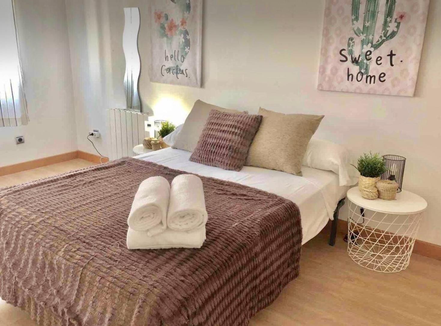 Apartamento Ana Isabel 萨拉戈萨 外观 照片