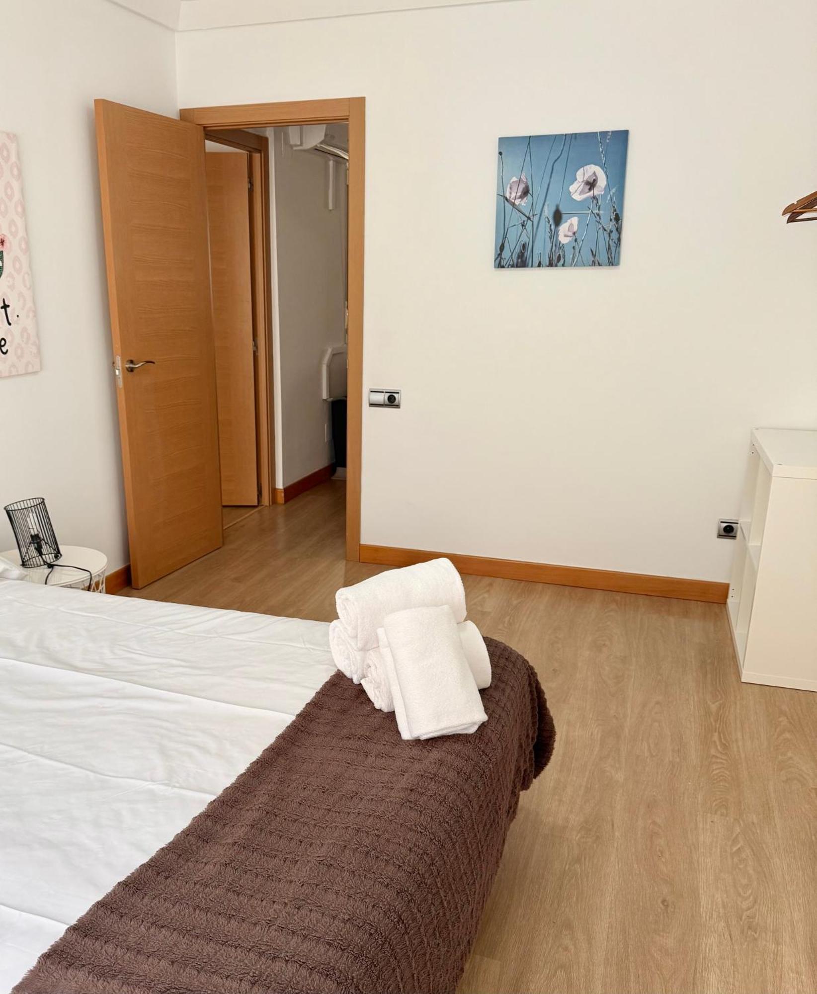 Apartamento Ana Isabel 萨拉戈萨 外观 照片
