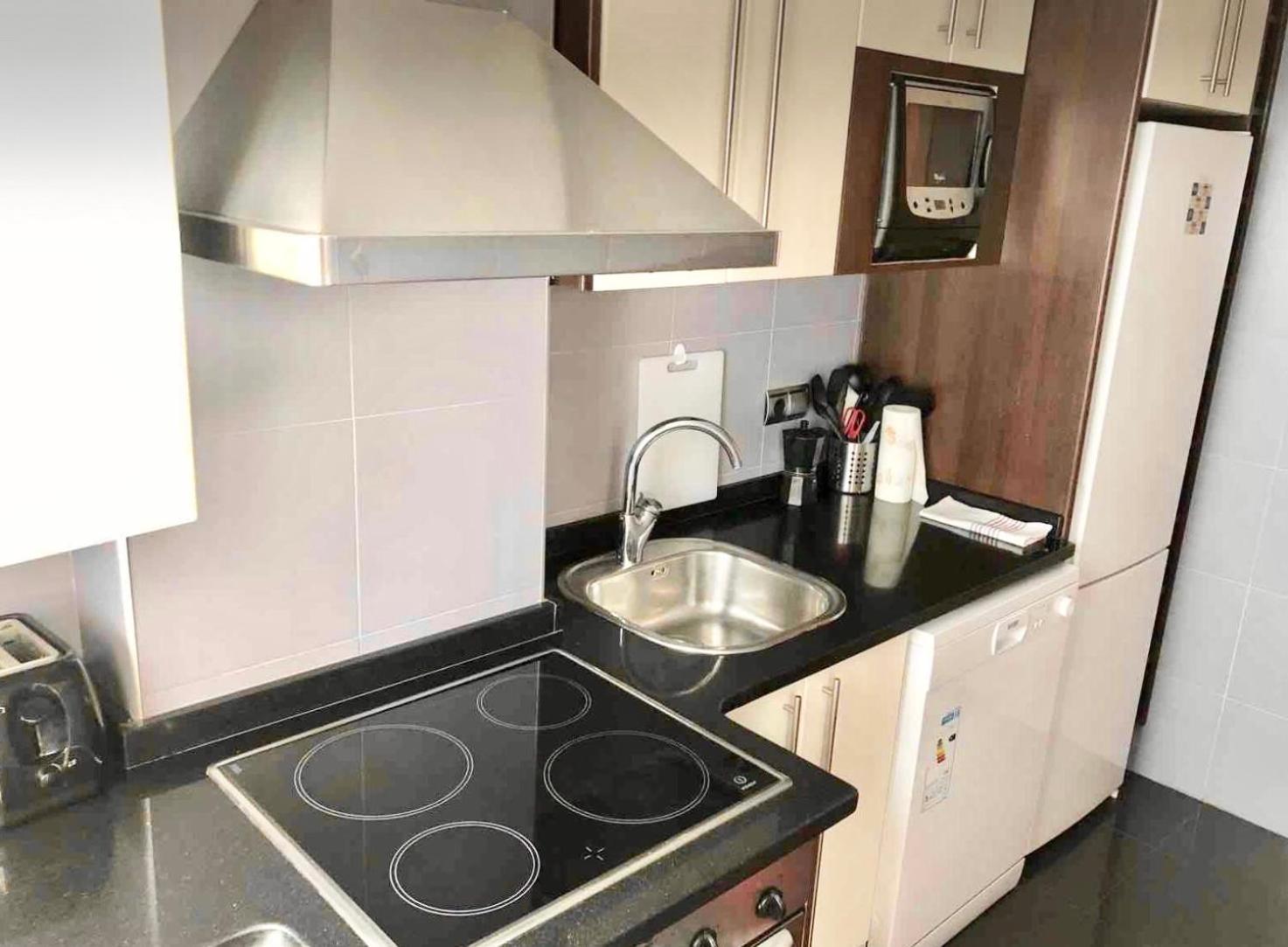 Apartamento Ana Isabel 萨拉戈萨 外观 照片